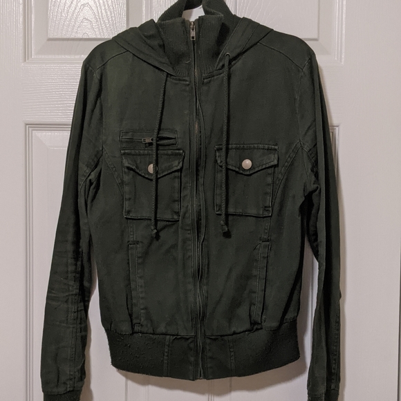 Bomber jacket - Picture 1 of 2